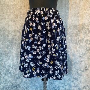 LOFT Navy and Floral mini Skirt NWT size M